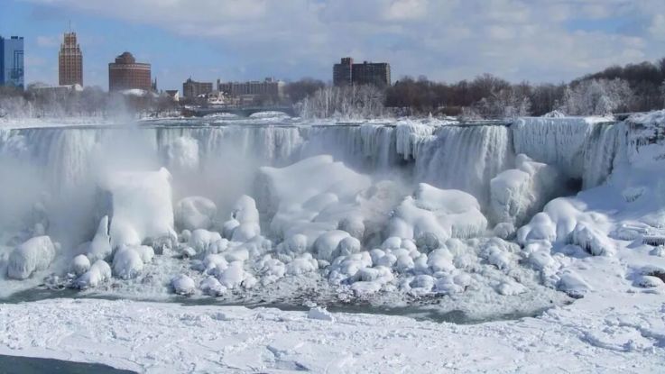 Toronto_y_Niagara_en_Invierno_2025_-_2026